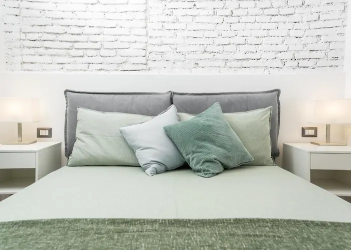Elegant Suite In Center